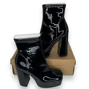 Steve Madden Glossy Black Heeled Boots